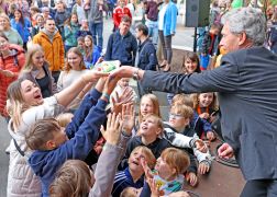 Jenas Groesste Schule Feierte 10 Jaehriges 31